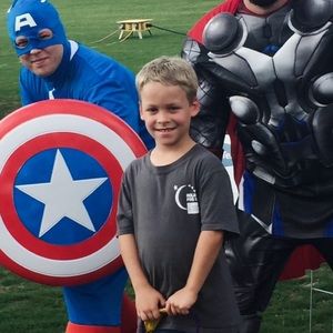 Meet your Posher, Eli